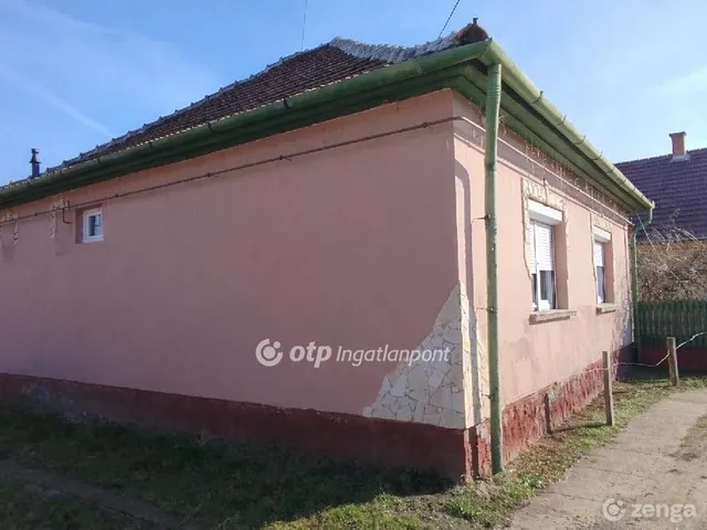 Eladó ház Jászapáti 78 nm