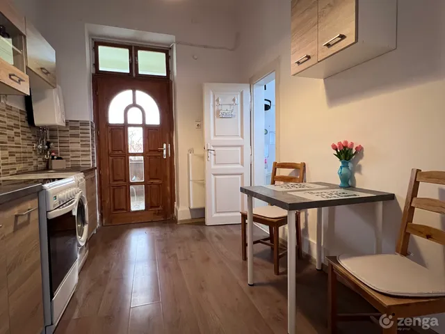 Eladó lakás Budapest XX. kerület, Pacsirtatelep 28 nm