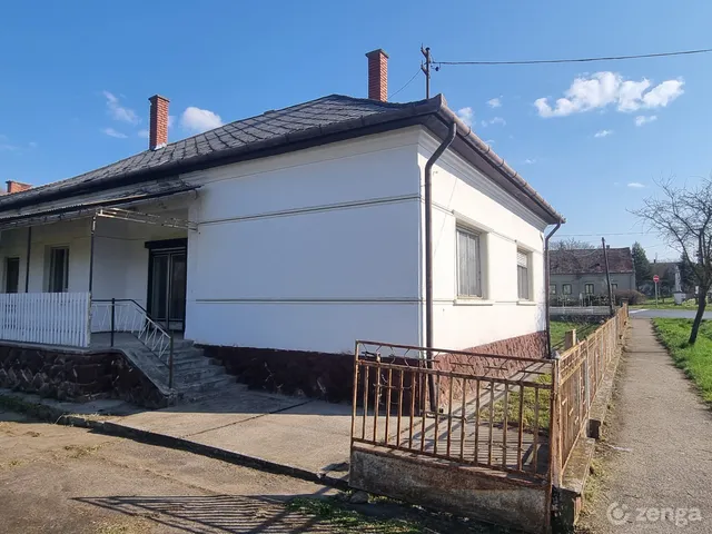 Eladó ház Nikla 150 nm