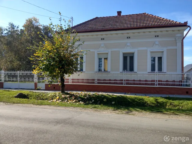 Eladó ház Kutas 130 nm