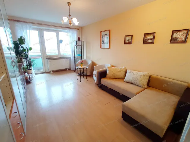 Eladó lakás Budapest XI. kerület, Gazdagrét 31 nm