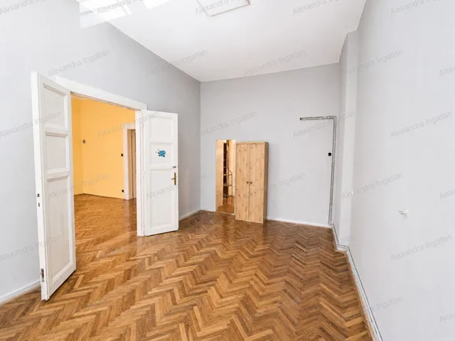 Eladó lakás Budapest XIII. kerület, Radnóti Miklós utca 114 nm