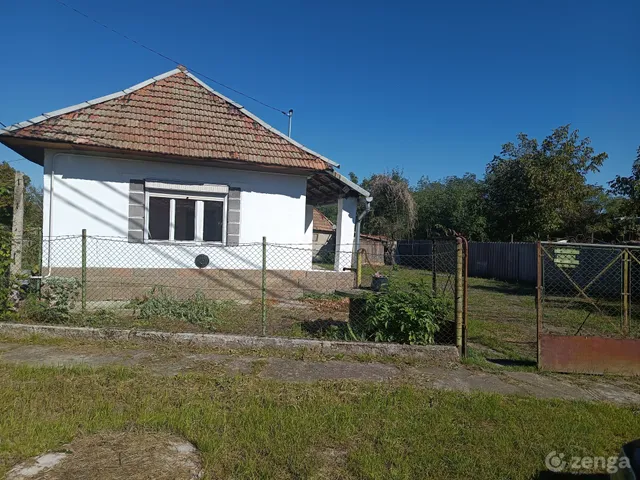 Eladó ház Mezőszemere 80 nm