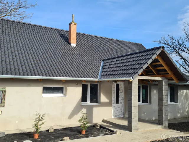 Eladó ház Kübekháza, Dózsa György utca 80 nm