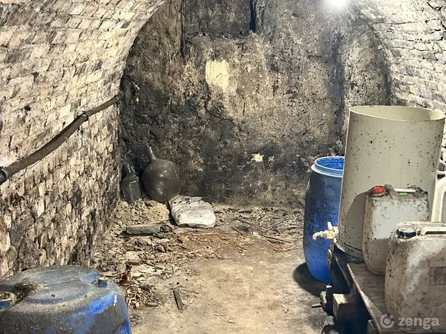 Eladó mezőgazdasági ingatlan Szekszárd, Bottyánhegy 47 nm