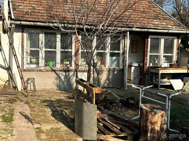 Eladó mezőgazdasági ingatlan Szekszárd, Bottyánhegy 47 nm