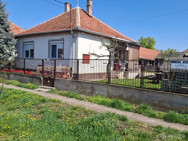 Eladó ház Derecske 56 nm