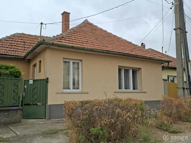 Eladó ház Üllő 109 nm