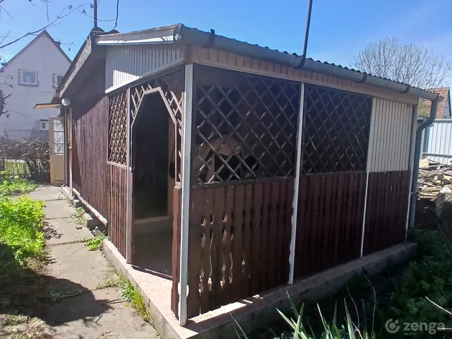 Eladó üdülő és hétvégi ház Tóalmás 18 nm