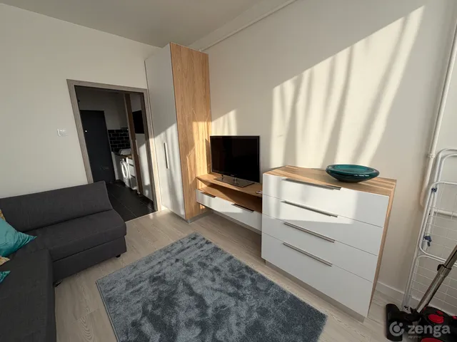 Kiadó lakás Budapest XIX. kerület, Templom tér 12-15 18 nm