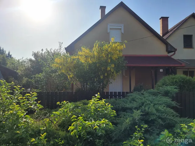 Eladó üdülő és hétvégi ház Tiszacsege 77 nm