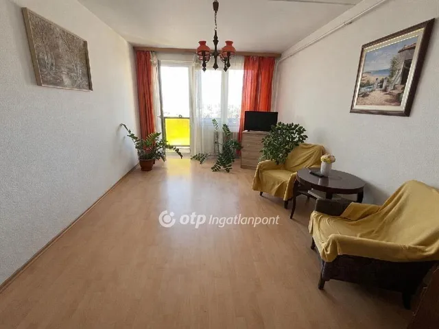 Eladó lakás Győr, Adyváros 55 nm