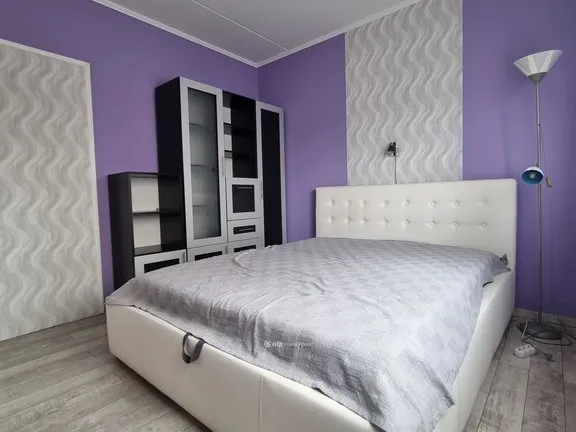 Eladó lakás Győr, Adyváros 53 nm