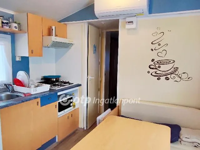 Eladó telek Balatonfűzfő 468 nm