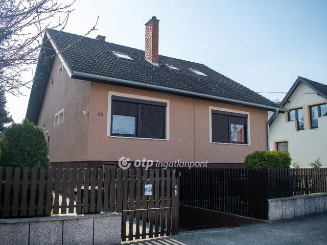 Eladó ház Győr, Kisbácsa 157 nm