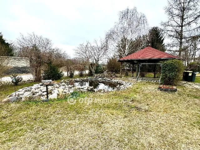 Eladó telek Töltéstava 2849 nm