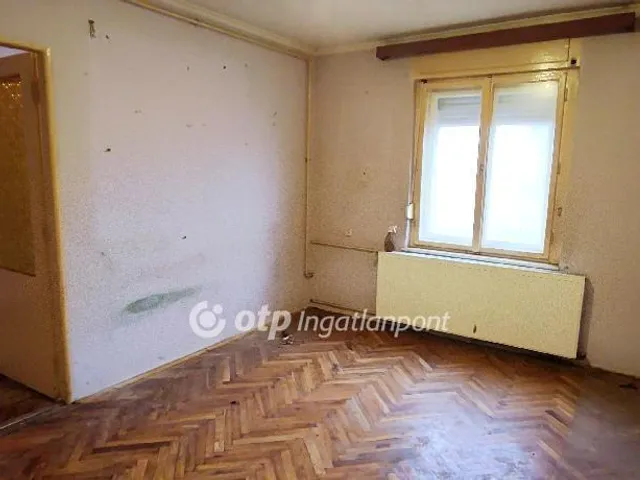Eladó ház Abda 68 nm