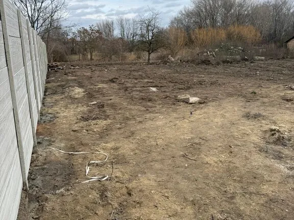 Eladó telek Pér 2086 nm