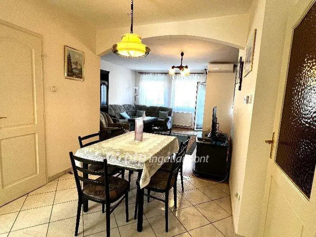 Eladó lakás Győr, Nádorváros 73 nm