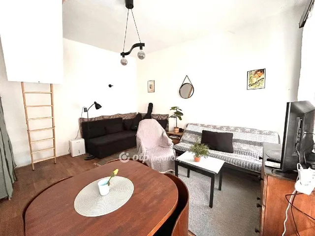 Eladó lakás Győr, Sziget 39 nm