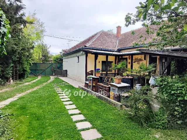 Eladó ház Mecsér 124 nm