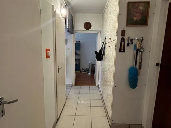 Eladó lakás Győr 52 nm