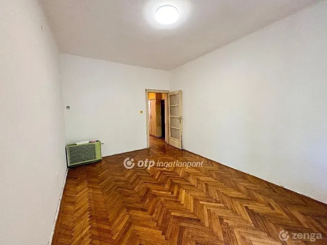 Eladó lakás Győr, Belváros 32 nm