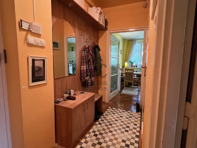 Eladó lakás Budapest II. kerület, Kurucles 34 nm
