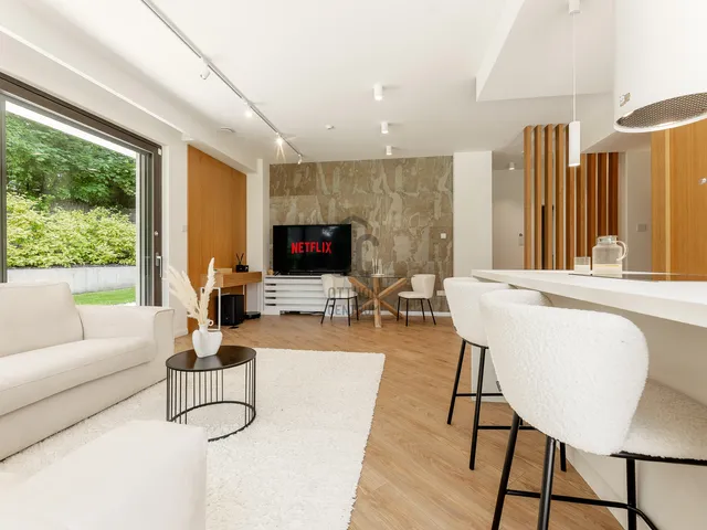 Kiadó lakás Budapest XII. kerület, Kissvábhegy 81 nm