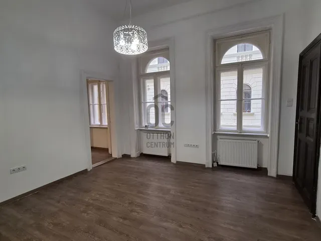 Eladó lakás Budapest VI. kerület 53 nm