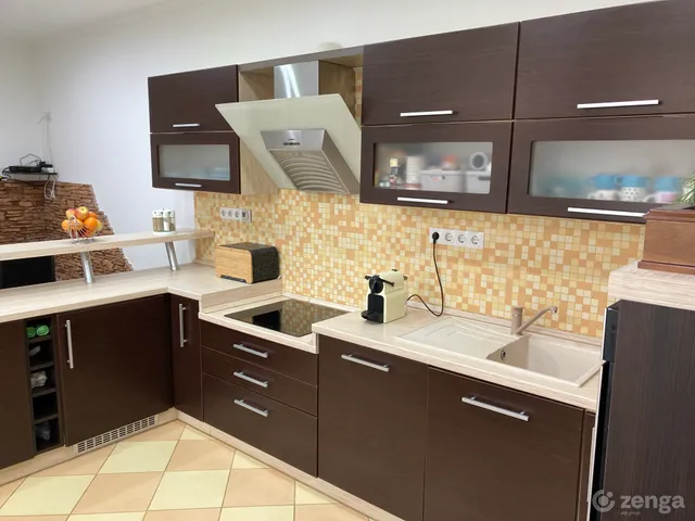 Eladó ház Komárom 100 nm