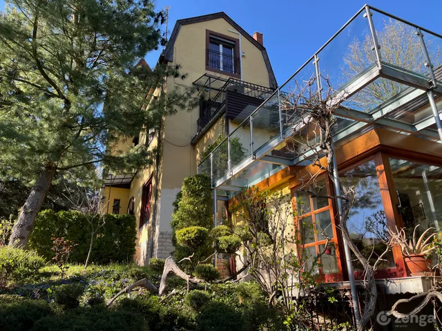 Eladó ház Budapest II. kerület, Nyék 495 nm