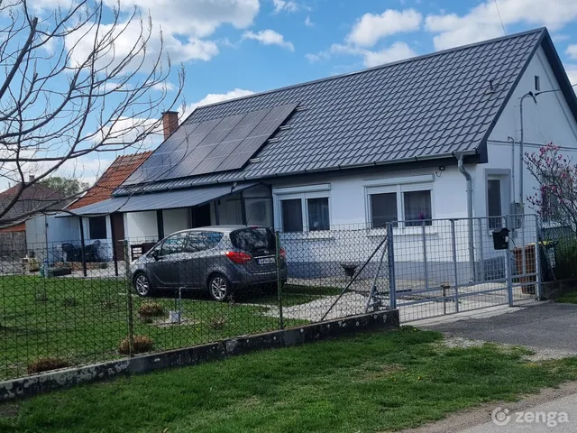 Eladó ház Csány 82 nm