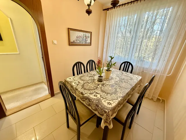 Eladó lakás Szeged, Felsőváros 72 nm