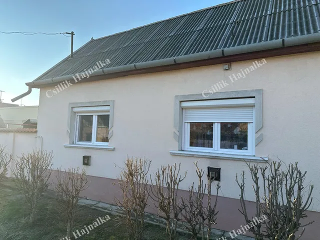 Eladó ház Szolnok, Belváros 80 nm