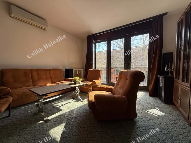 Eladó lakás Szolnok, Belváros, Baross utca  88 nm