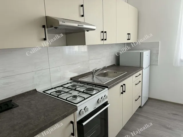 Eladó lakás Szolnok, Tallinn, Wágner Gusztáv utca  31 nm