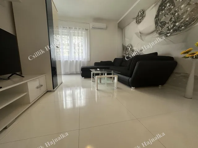 Eladó lakás Szolnok, Belváros 53 nm