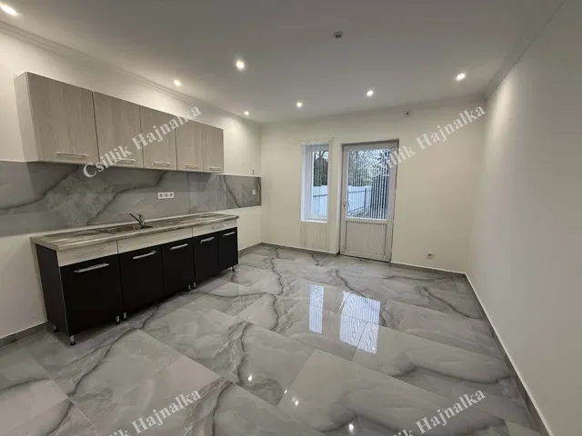 Eladó ház Szolnok, Belváros 62 nm