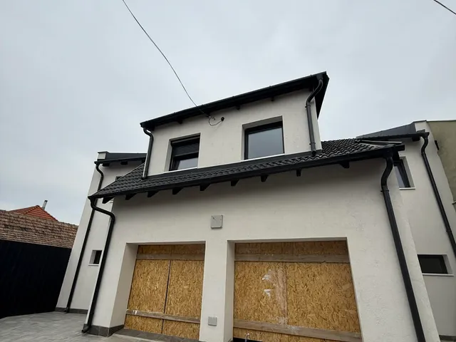 Eladó ház Szolnok 108 nm