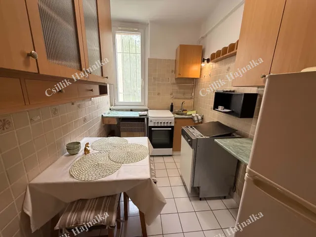 Kiadó lakás Szolnok, Belváros 70 nm