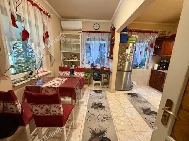 Eladó ház Szolnok, Belváros 116 nm
