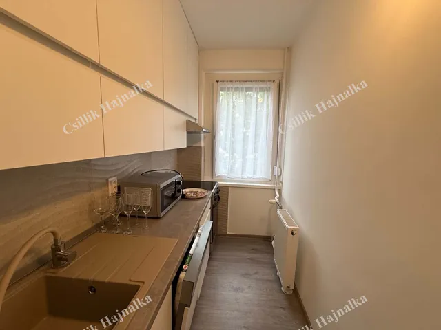 Kiadó lakás Szolnok, Széchenyi-lakótelep, Orosz György utca 54 nm
