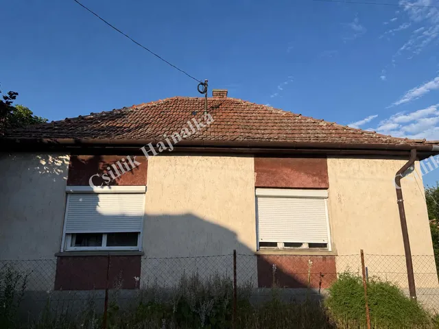 Eladó ház Újszász 80 nm