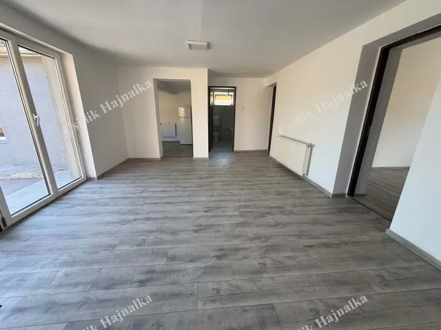 Eladó ház Szolnok, Déli városrész 86 nm