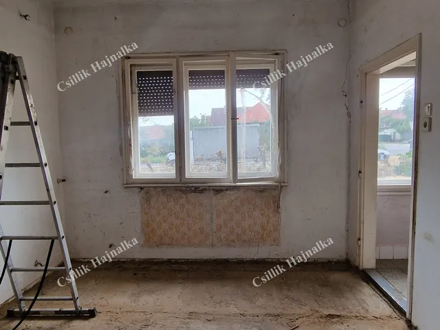 Eladó ház Szolnok, Szandaszőlős, Vörösmező utca 85 nm
