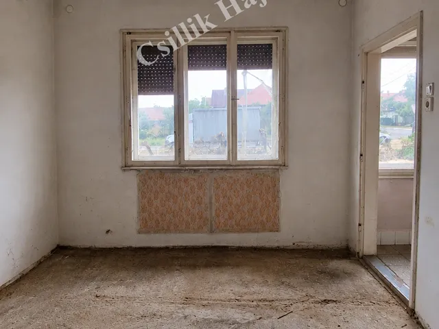 Eladó ház Szolnok, Szandaszőlős, Vörösmező utca 85 nm