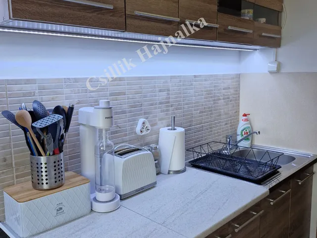 Eladó lakás Szolnok, Széchenyi-lakótelep, Orosz György utca 51 nm