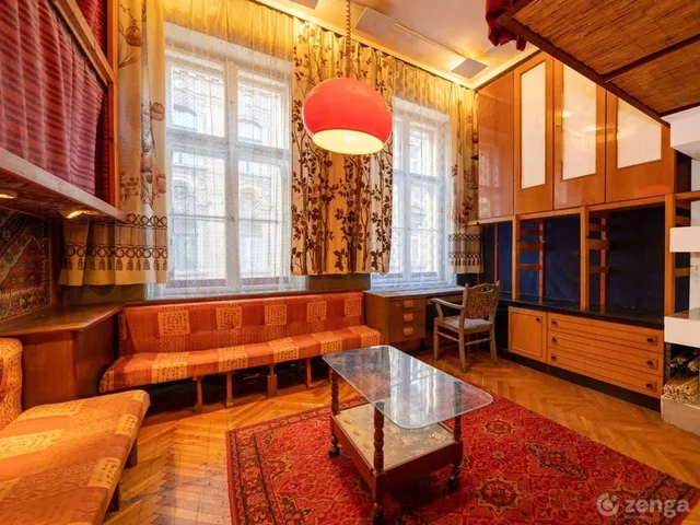 Eladó lakás Budapest VI. kerület, Nagykörúton kívüli terület 28 nm