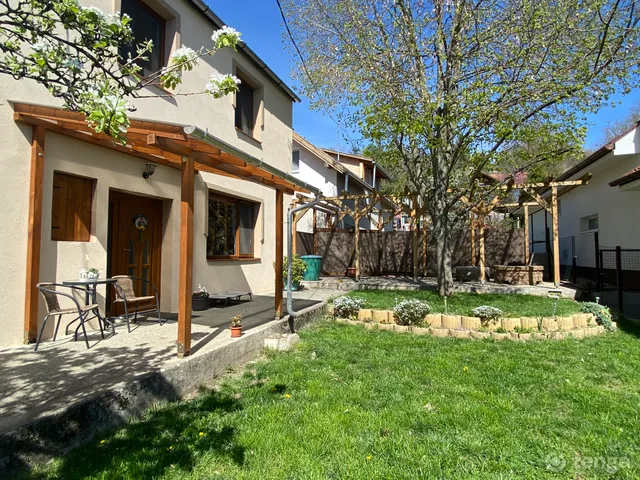 Eladó ház Gödöllő, Máriabesnyő 105 nm